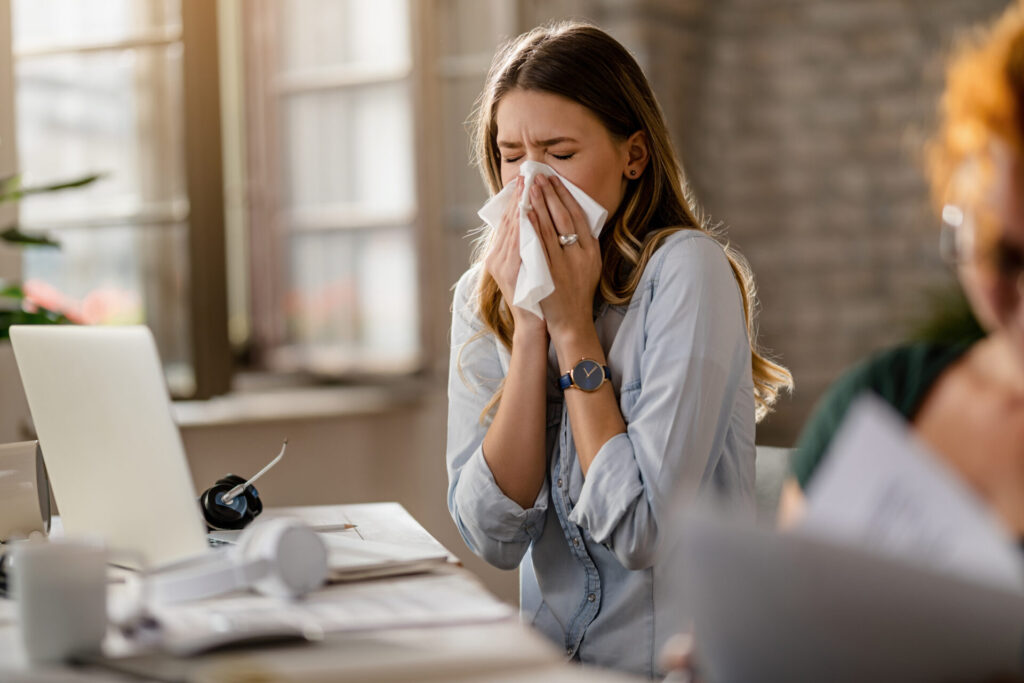 Cold vs Flu Symptoms: Key Differences You Shouldn’t Ignore This Season