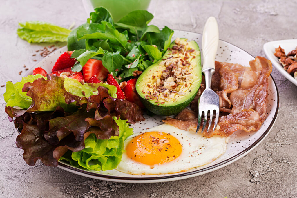 Keto vs Paleo: Which Low-Carb Diet Works Best for Fast, Sustainable Weight Loss?