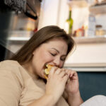 Decoding Food Cravings: Understanding What Your Body is Really Trying to Tell You