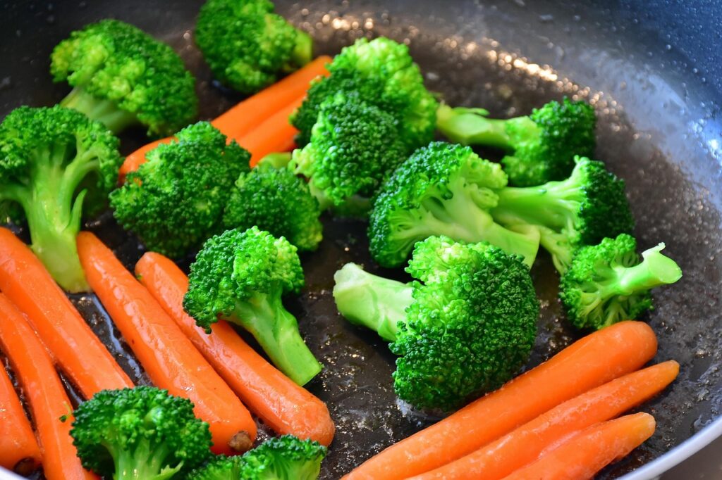 How to Reduce Inflammation in the Body Through Diet: A Complete Guide to Healing from Within