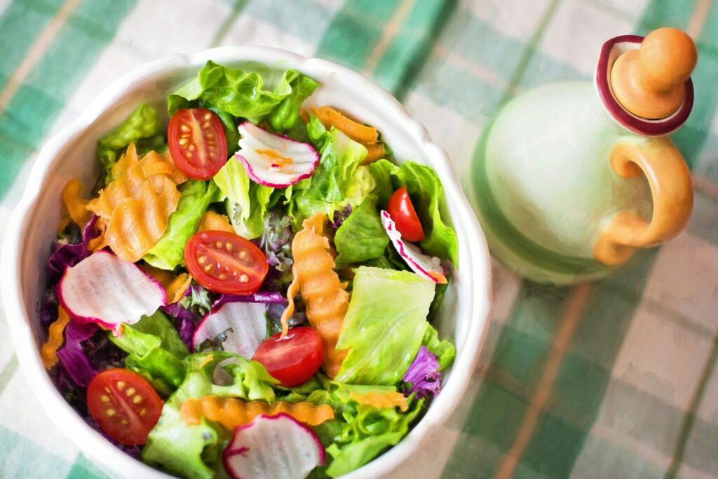 How to Reduce Inflammation in the Body Through Diet: A Complete Guide to Healing from Within