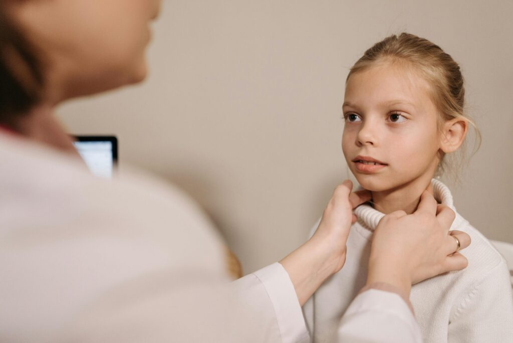 Is Tonsillitis Contagious? Understanding Causes, Transmission, and Recovery Tips