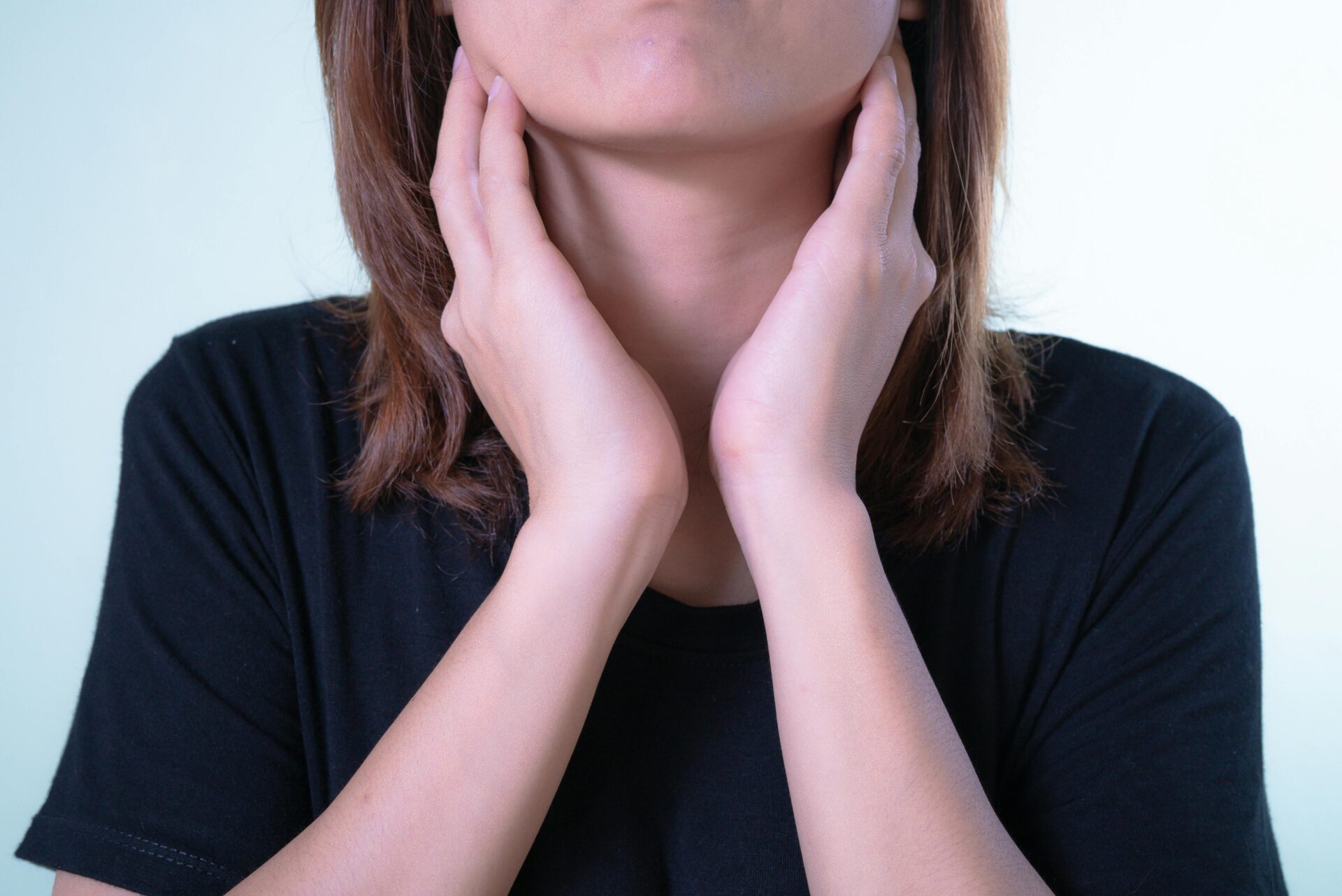 Is Strep Throat Contagious? How It Spreads and When You’re No Longer Infectious