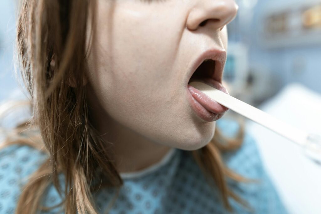 Is Strep Throat Contagious? How It Spreads and When You’re No Longer Infectious